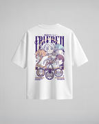 Camiseta oversize Frieren, color blanco, estampado púrpura, vista trasera