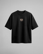 Camiseta oversize Frieren, color negro, estampado coral, vista frontal