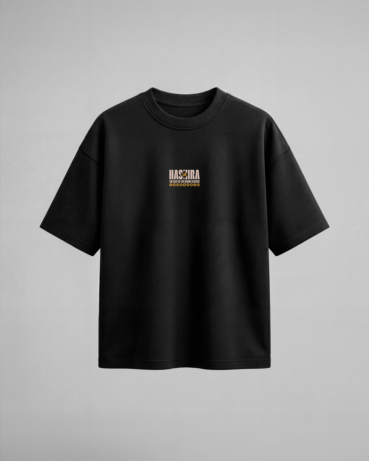 Camiseta oversize Hashira The Elite de Demon Slayer, color negro, estampado naranja, vista frontal